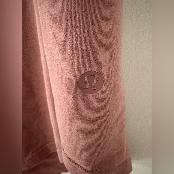 Lululemon love tank size 8 pleated back red dust - Picture 4 of 9